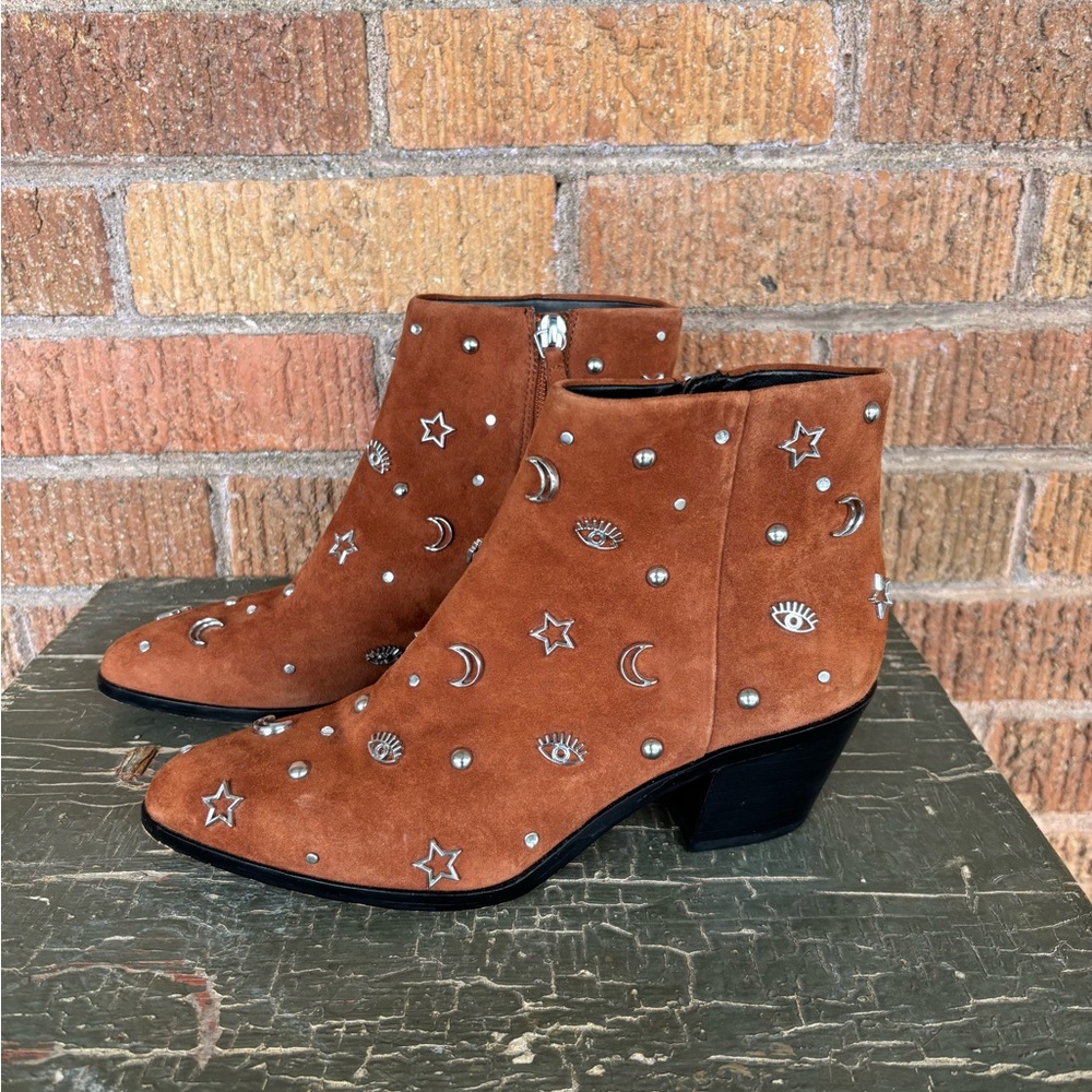 Rebecca Minkoff Lizzie Suede Booties Sz 6 Studded Moon Stars Brown Almond - Picture 2 of 13